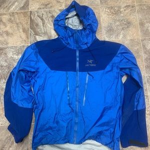 Arc’teryx alpha LT jacket- Goretex XCR